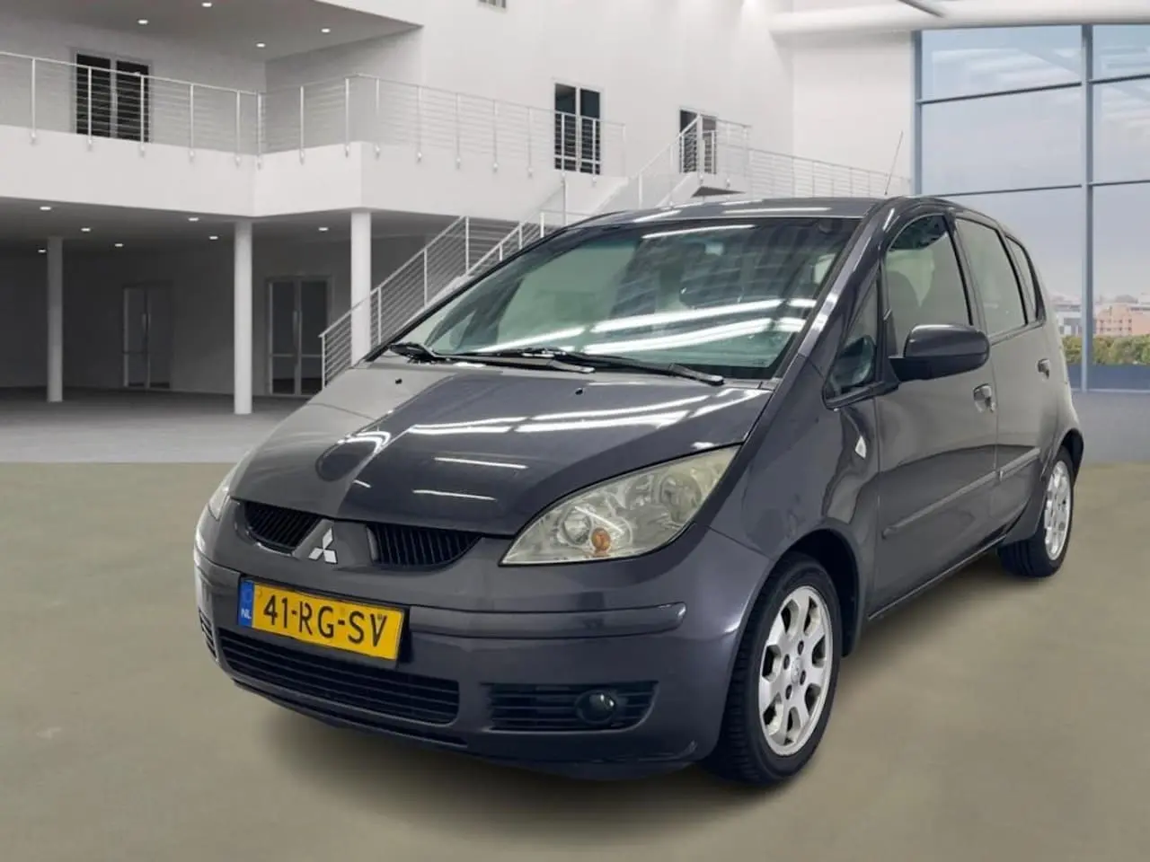 Mitsubishi Colt Colt 1.3 Invite AMT 3