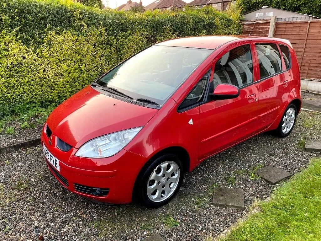 Mitsubishi Colt Colt 1.5 Invite 4