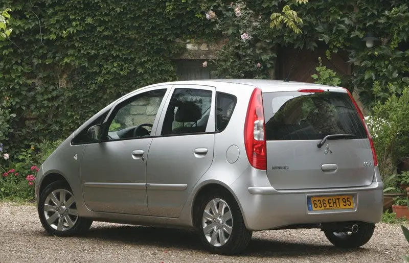 Mitsubishi Colt Colt 1.5 Invite Safety 5