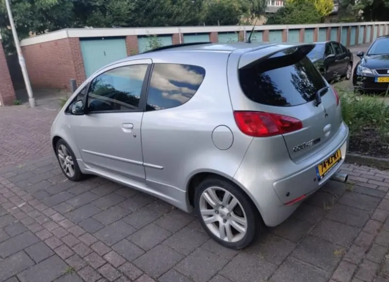 Mitsubishi Colt Colt 1.5 Turbo CZT 5