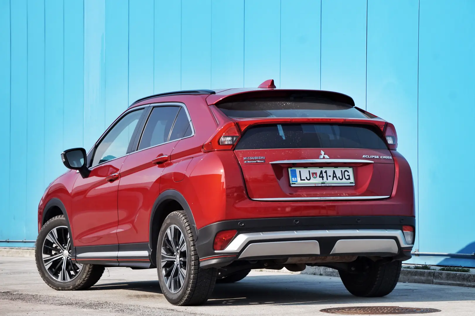 Mitsubishi Eclipse Cross Eclipse Cross 1.5 4X2 INTENSE CVT CAM TAVAN 4