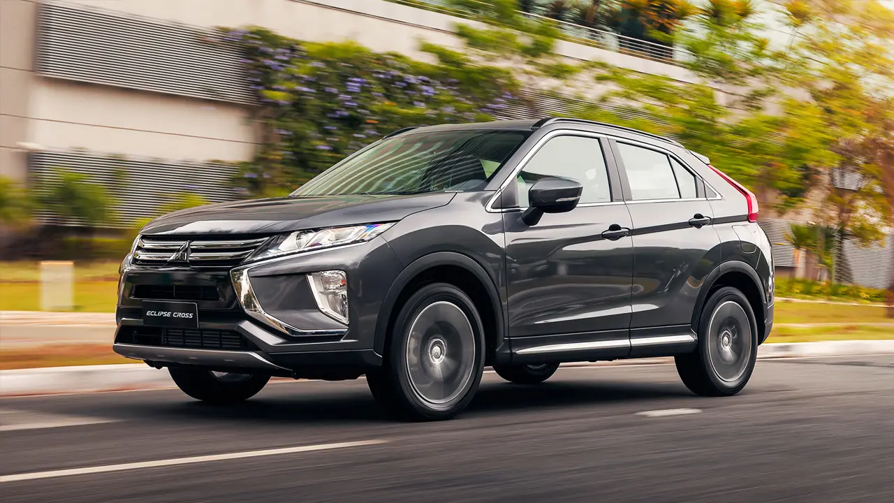 Mitsubishi Eclipse Cross Eclipse Cross 1.5 4X2 INTENSE CVT CAM TAVAN 5