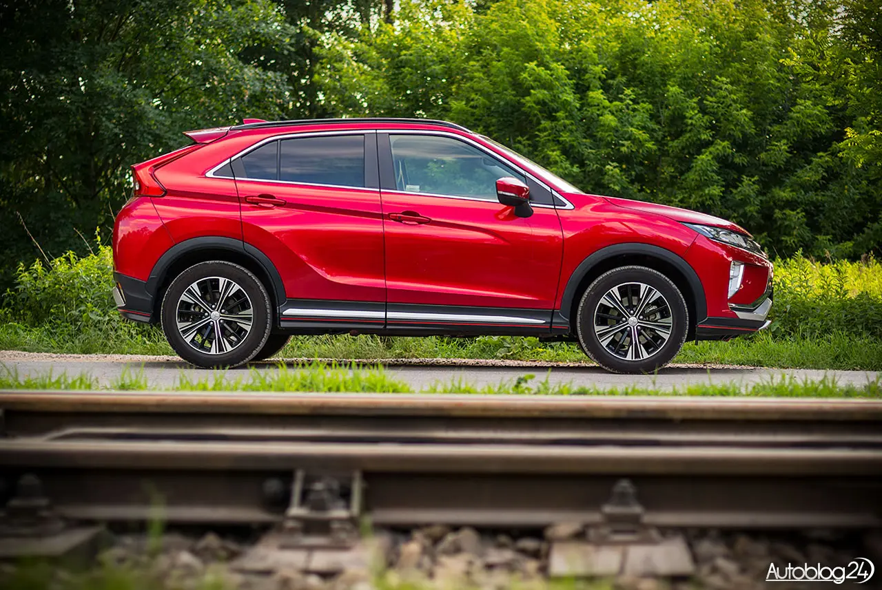 Mitsubishi Eclipse Cross Eclipse Cross 1.5 MIVEC 4WD Instyle CVT 1