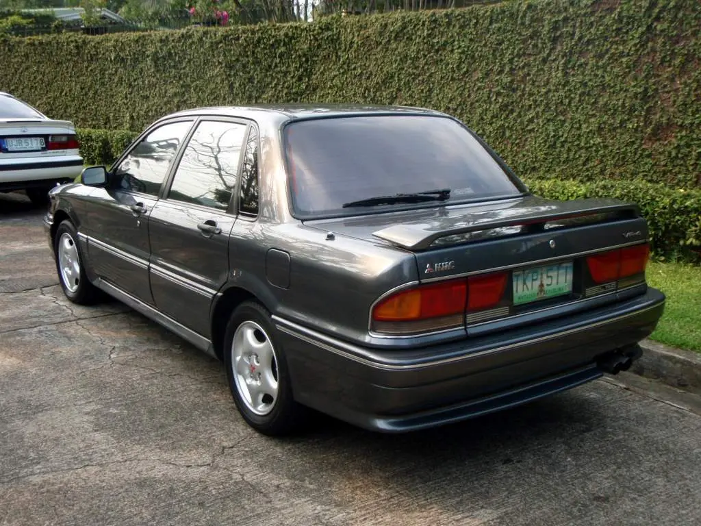 Mitsubishi Galant Galant 1800i GL 0