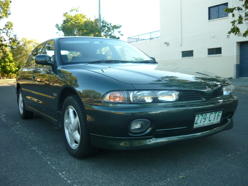 Mitsubishi Galant Galant 1800i GLS 3
