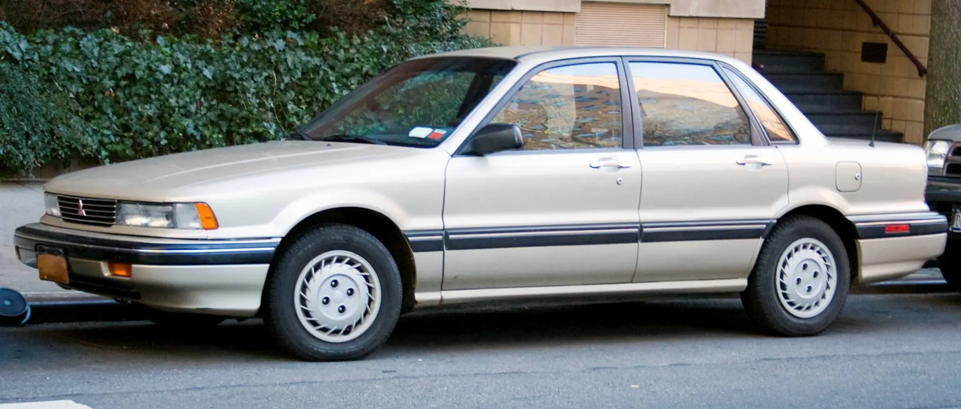 Mitsubishi Galant Galant 1800i GLS 4