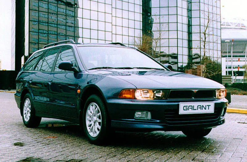 Mitsubishi Galant Galant 2.0 Comfort 2