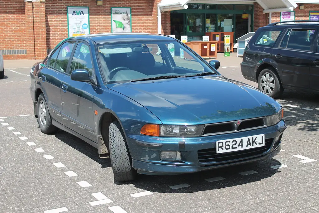 Mitsubishi Galant Galant 2.0 GLS 1