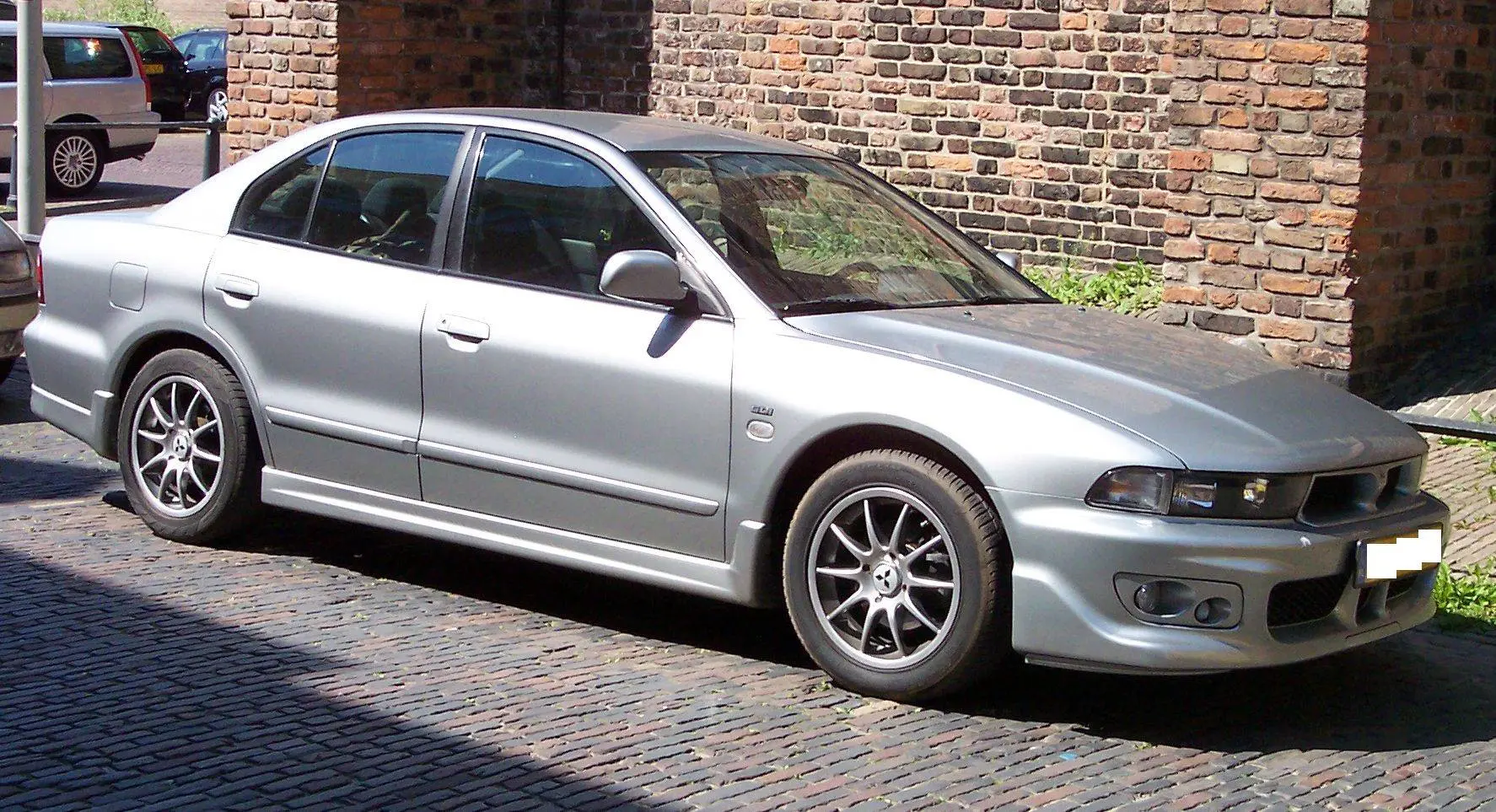 Mitsubishi Galant Galant 2.0 Comfort 1