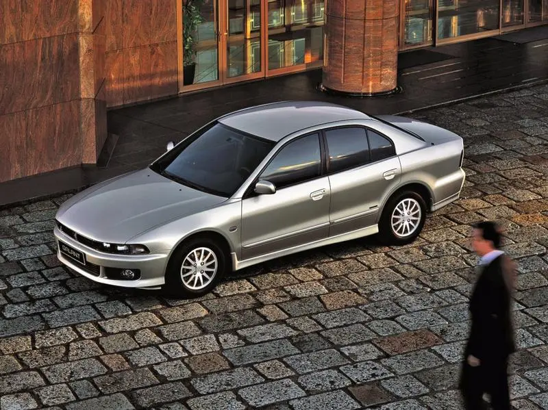 Mitsubishi Galant Galant 2000i GLS 5