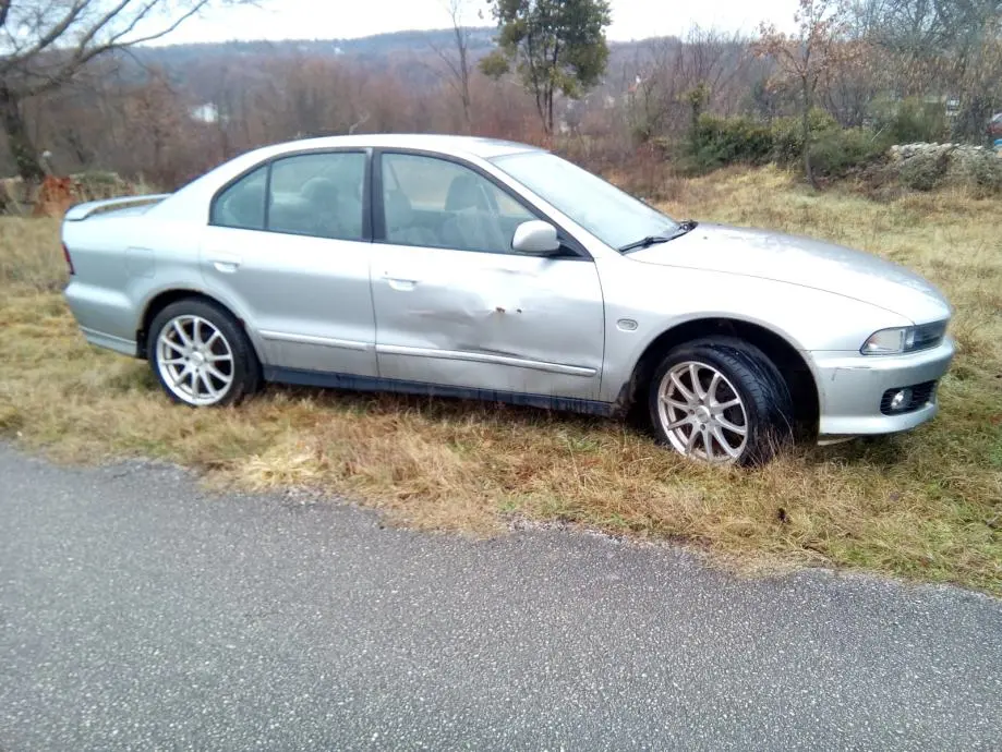 Mitsubishi Galant Galant 2.4 GDI Elegance 6