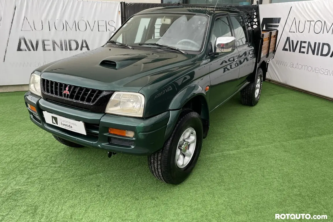 Mitsubishi L 200 L 200 2.4 4x4 GLS 4