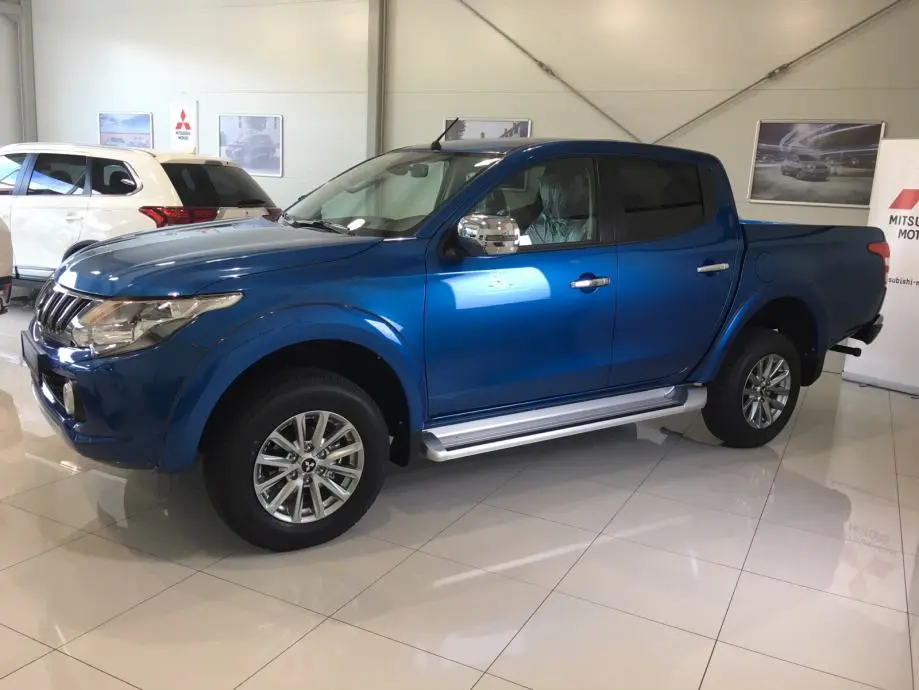 Mitsubishi L 200 L 200 2.4 DI-D 4x2 Tornado 6