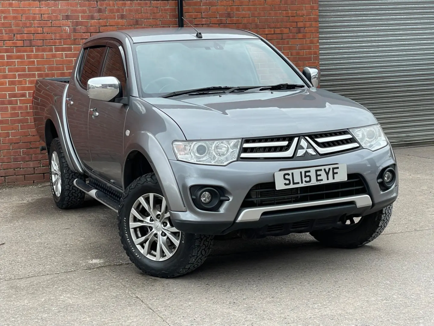 Mitsubishi L 200 L 200 2.4 DI-D 4x4 Storm 0