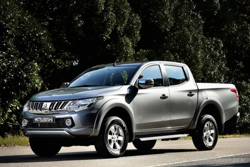 Mitsubishi L 200 L 200 2.4 DI-D MIVEC 4x4 Tornado 3
