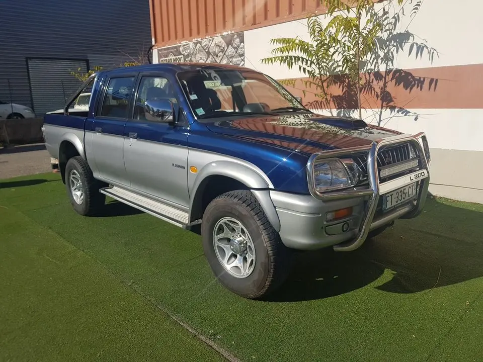 Mitsubishi L 200 L 200 2.5 TD 4x4 1