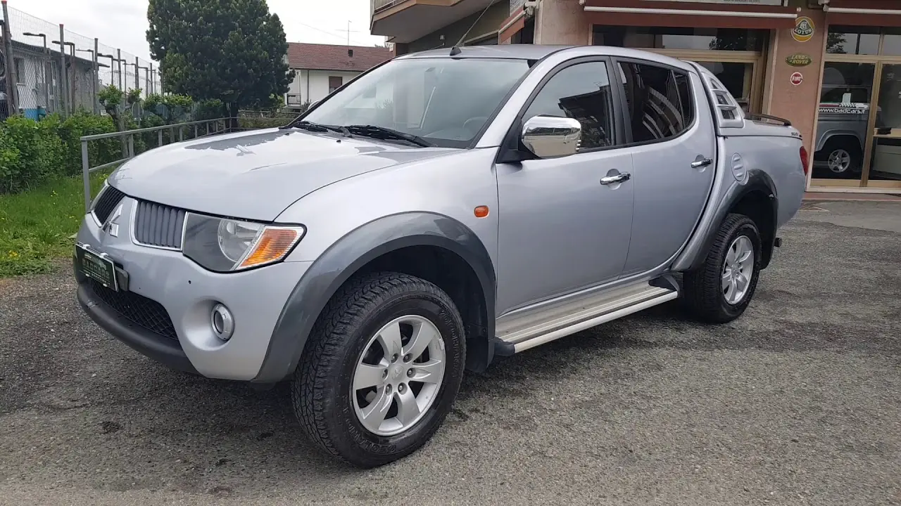 Mitsubishi L 200 L 200 2.5 TDI 4x4 Intense 5