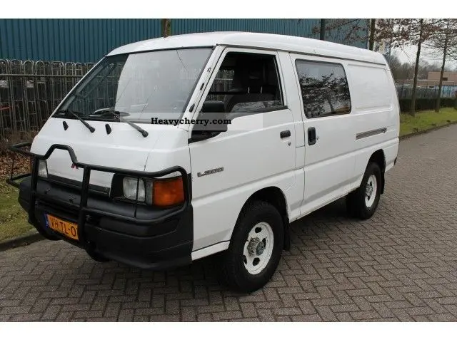 Mitsubishi L 300 L 300 2.5 TD 0
