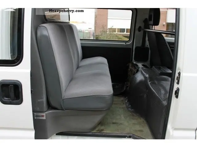 Mitsubishi L 300 L 300 2.5 TD 5