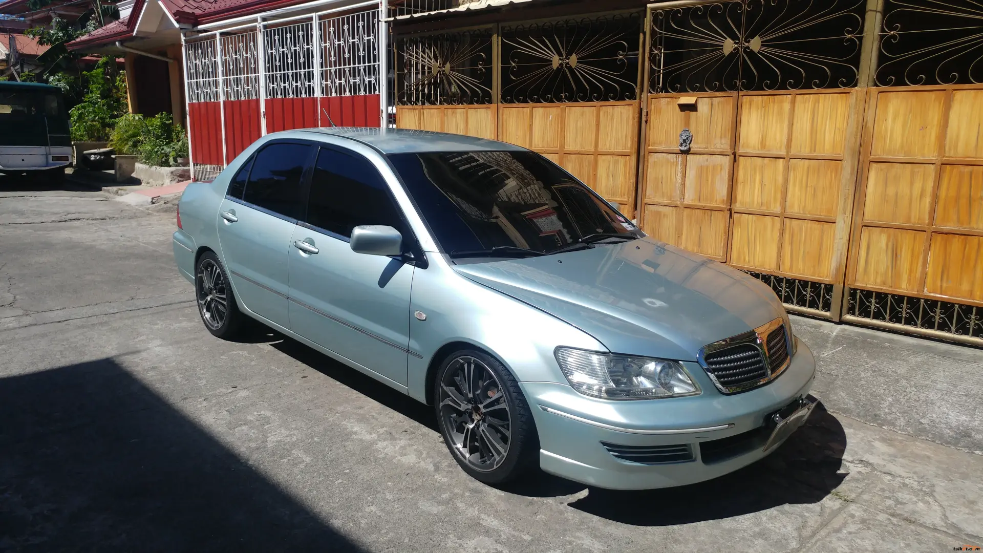 Mitsubishi Lancer Lancer 1.3 Comfort 1