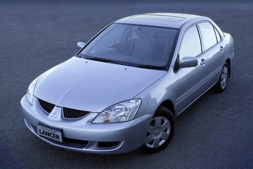 Mitsubishi Lancer Lancer 1.3 Comfort 7