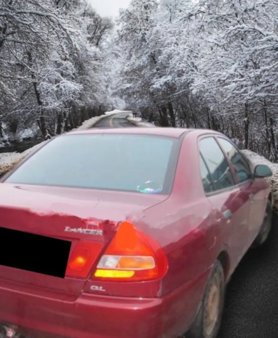 Mitsubishi Lancer Lancer 1.3 GL 3