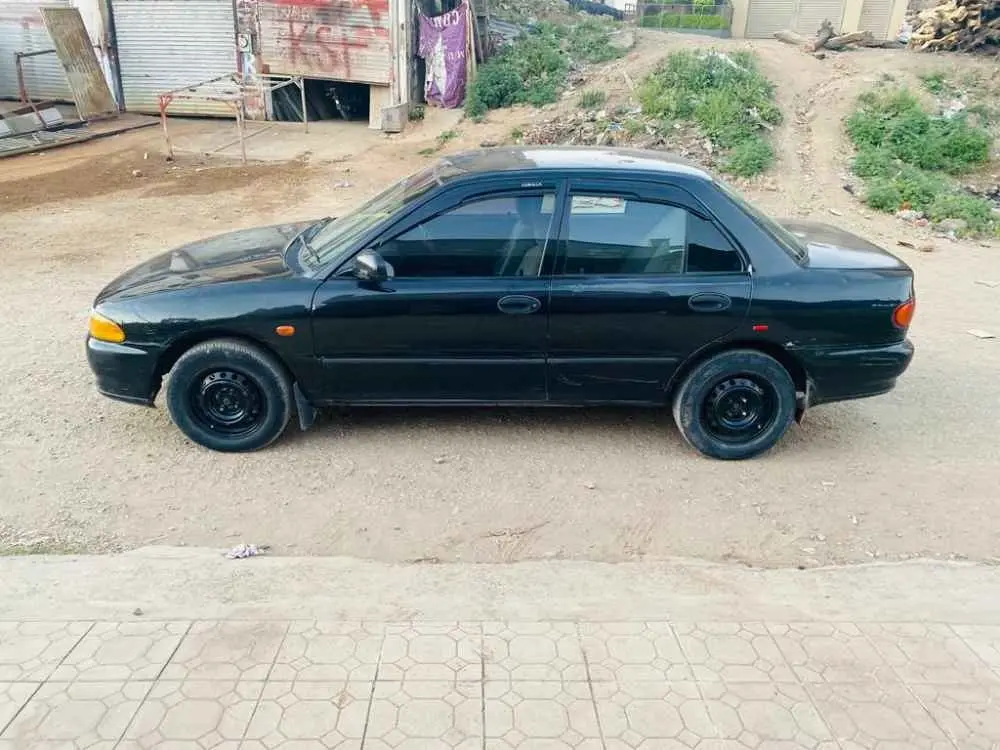 Mitsubishi Lancer Lancer 1.3 GLX 0