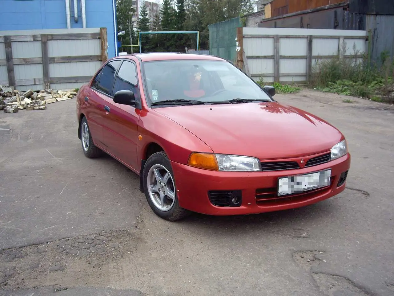 Mitsubishi Lancer Lancer 1.3 GLX 5