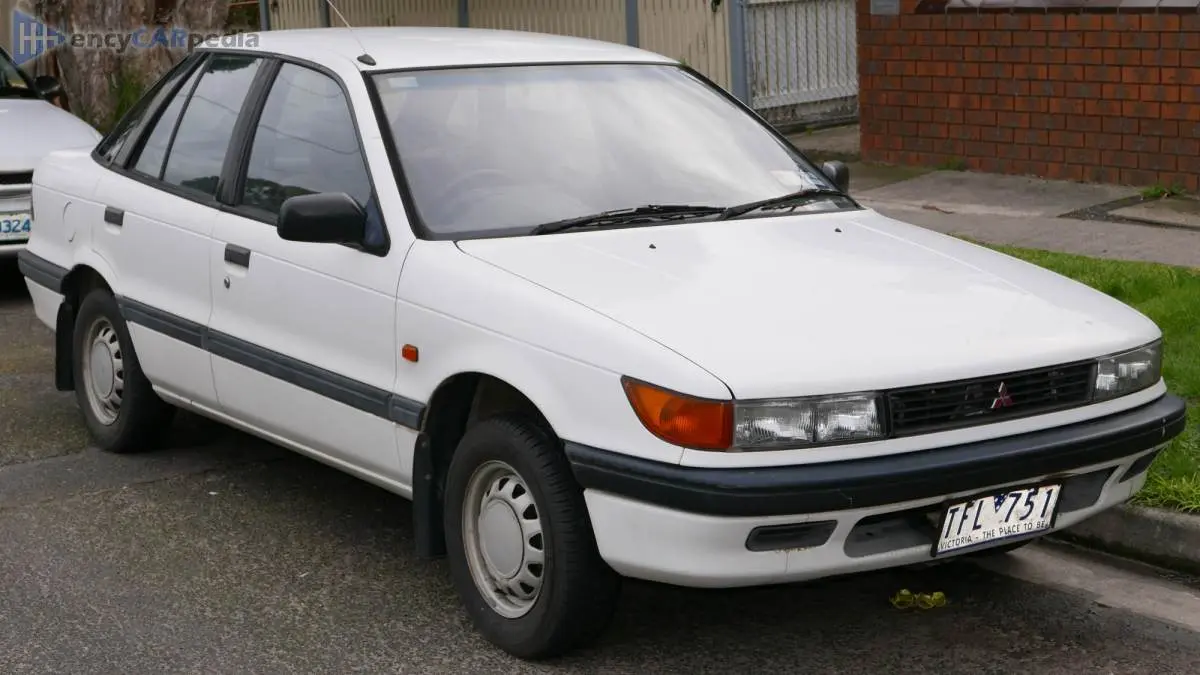 Mitsubishi Lancer Lancer 1300 GL 1