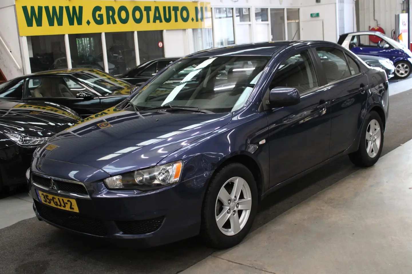 Mitsubishi Lancer Lancer 1.5 Invite 2