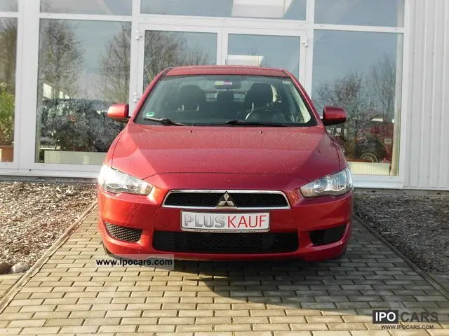 Mitsubishi Lancer Lancer 1.5 Invite 4
