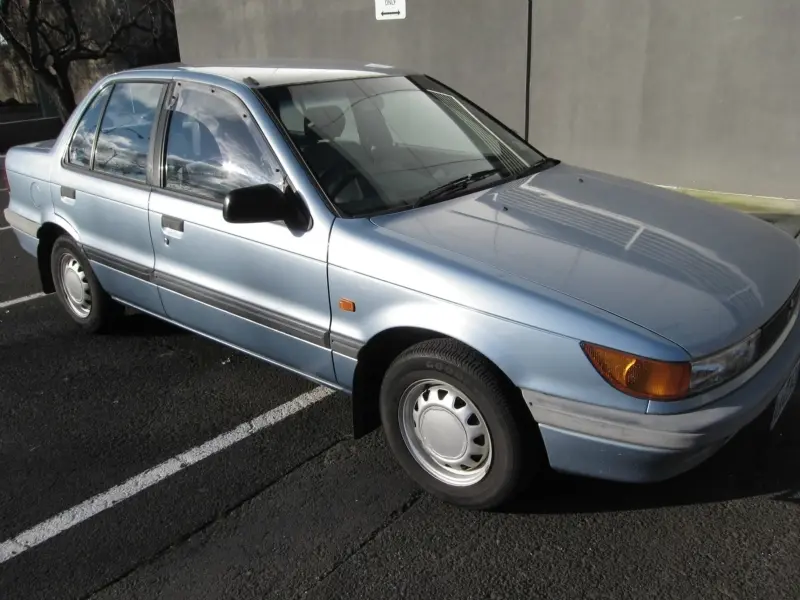 Mitsubishi Lancer Lancer 1500i GLX 4