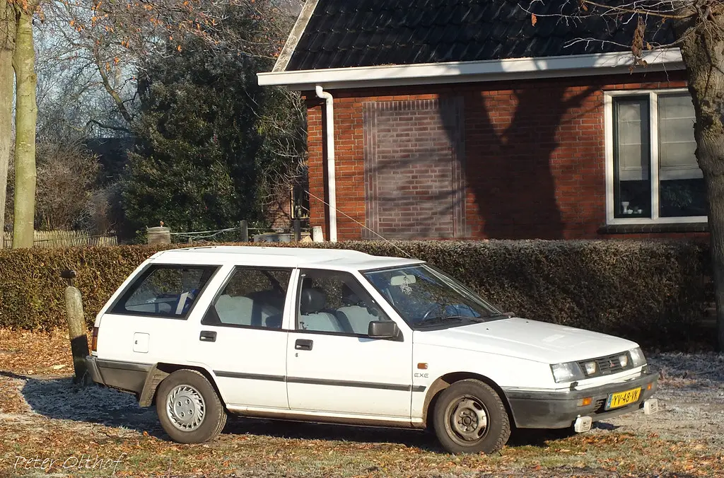 Mitsubishi Lancer Lancer 1500i GLX 5