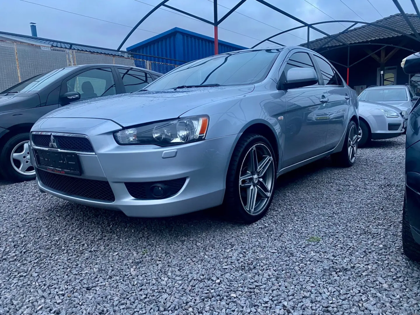 Mitsubishi Lancer Lancer 1.6 Invite 0