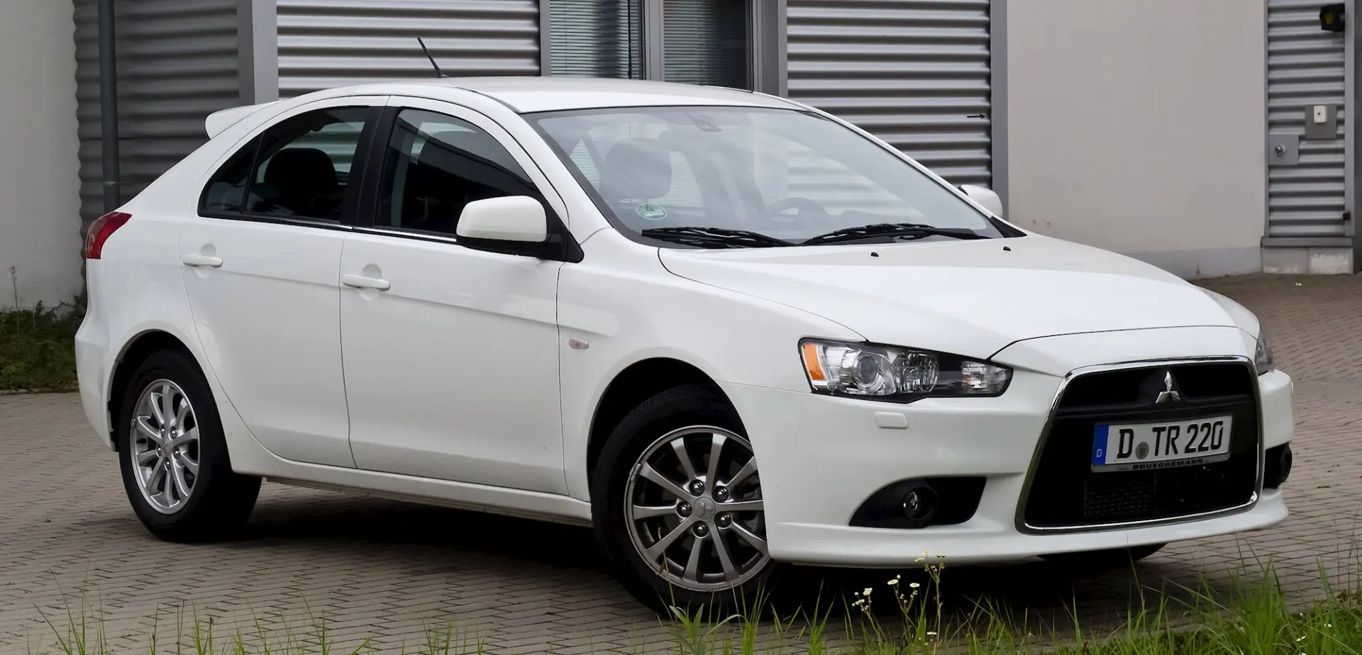 Mitsubishi Lancer Lancer 1.6 Invite Sunroof 0