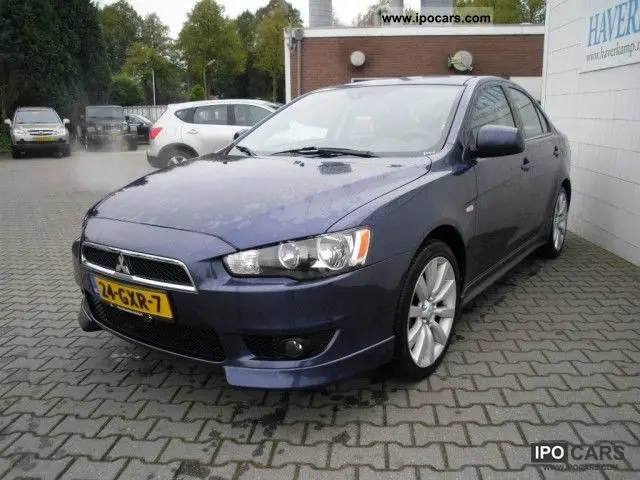 Mitsubishi Lancer Lancer 1.8 Intense CVT 2