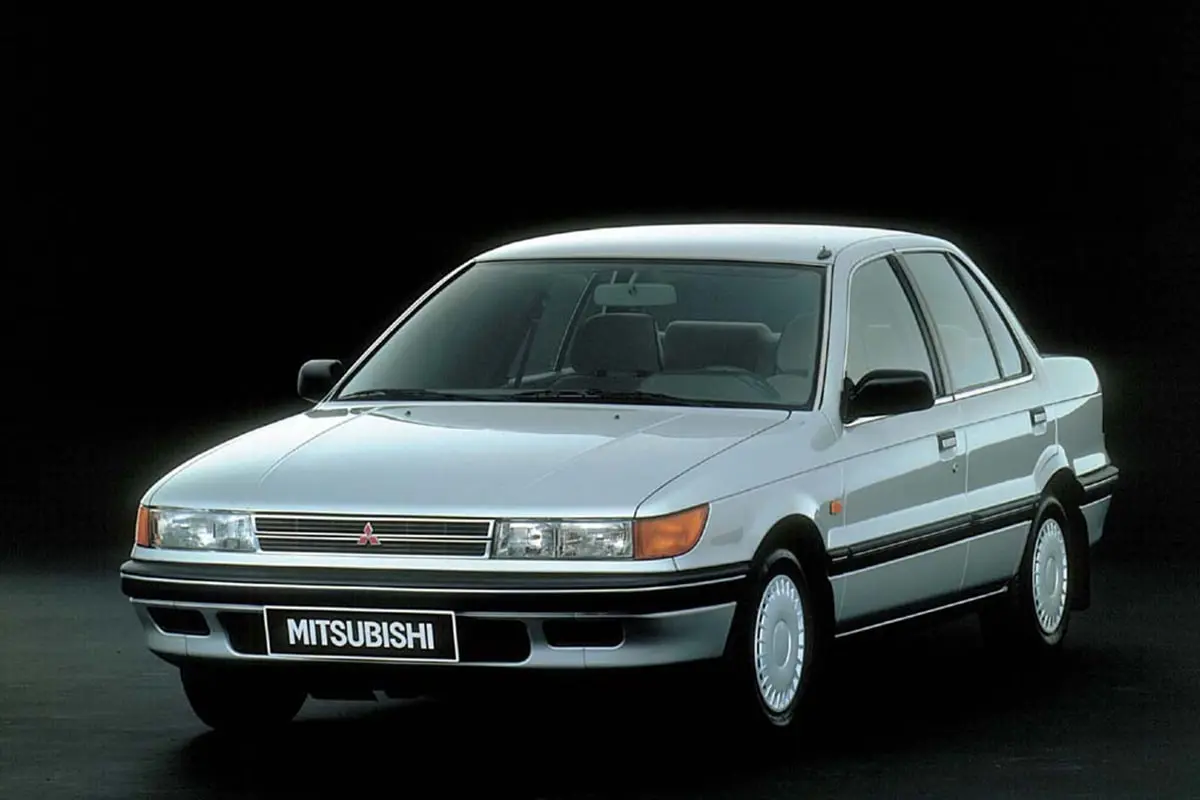 Mitsubishi Lancer Lancer 1800 GLD 2