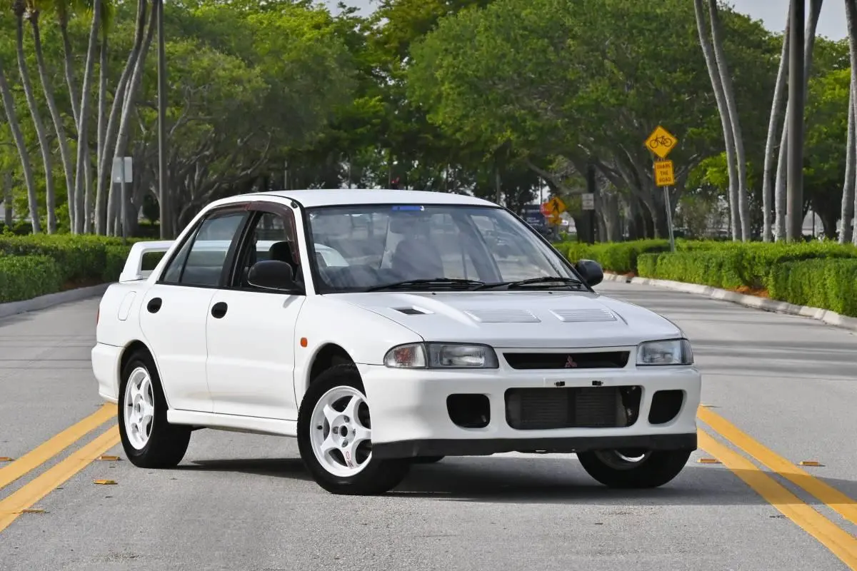 Mitsubishi Lancer Lancer 2.0 EVO GSR TC-SST 4