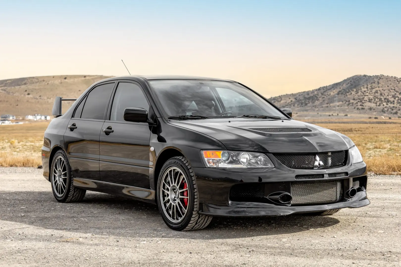 Mitsubishi Lancer Lancer 2.0 EVO IX 1