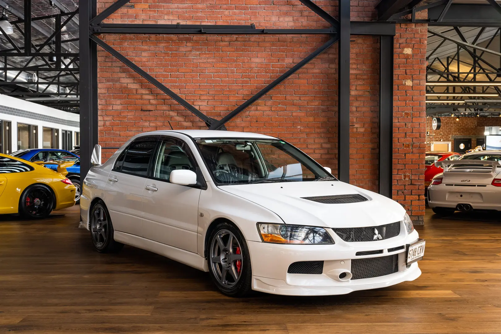 Mitsubishi Lancer Lancer 2.0 Evo IX 7
