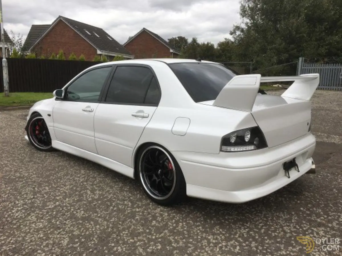 Mitsubishi Lancer Lancer 2.0 Evo VII 4