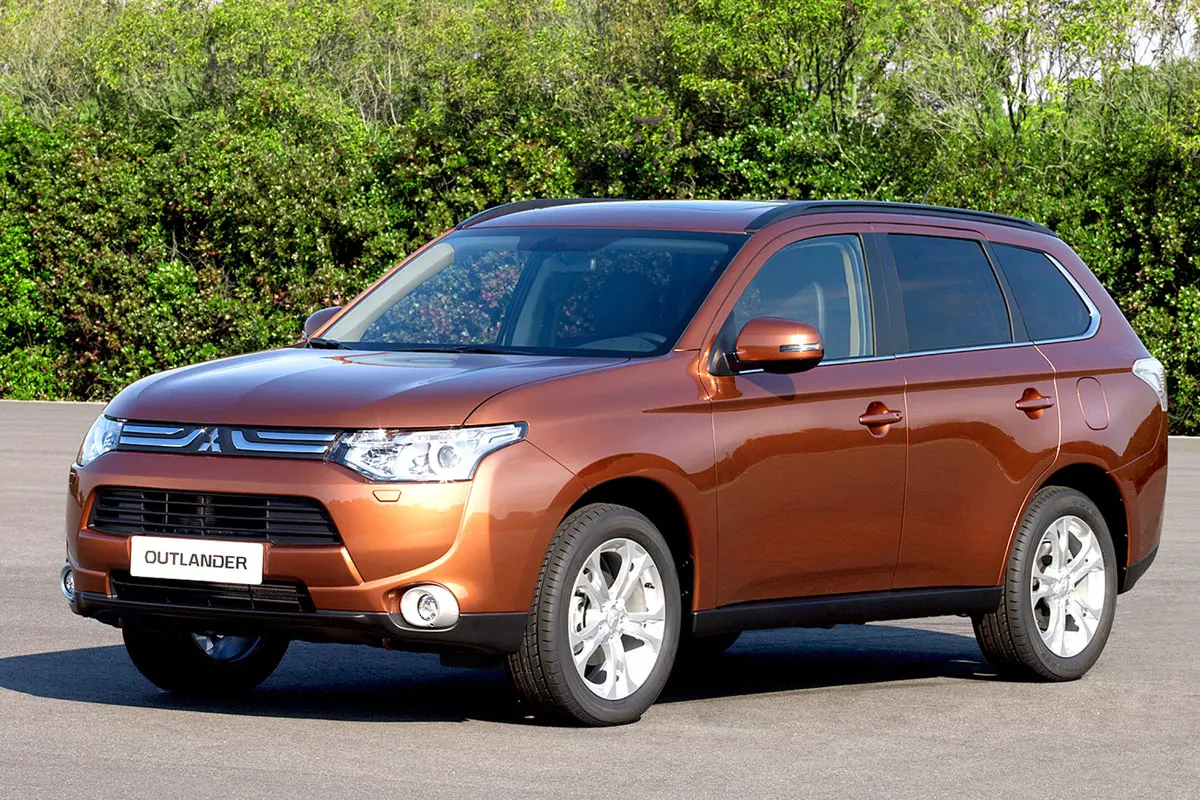 Mitsubishi Outlander Outlander 2.0 4WD Intense 2