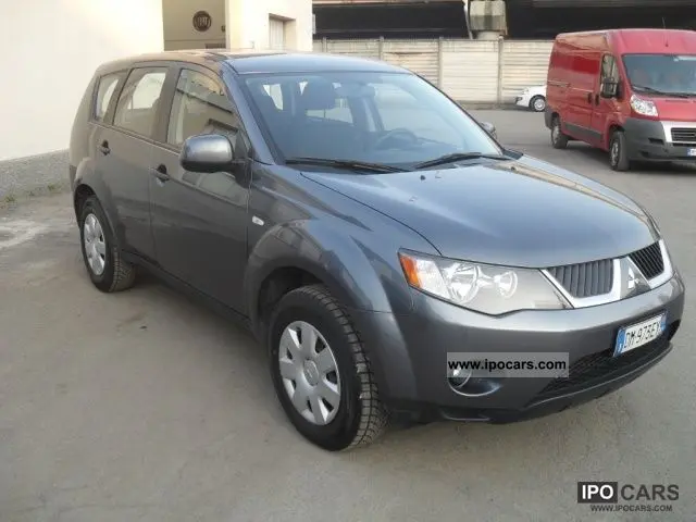 Mitsubishi Outlander Outlander 2.0 DI-D 4