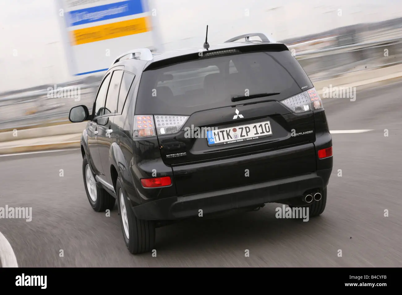 Mitsubishi Outlander Outlander 2.0 DI-D Instyle 3