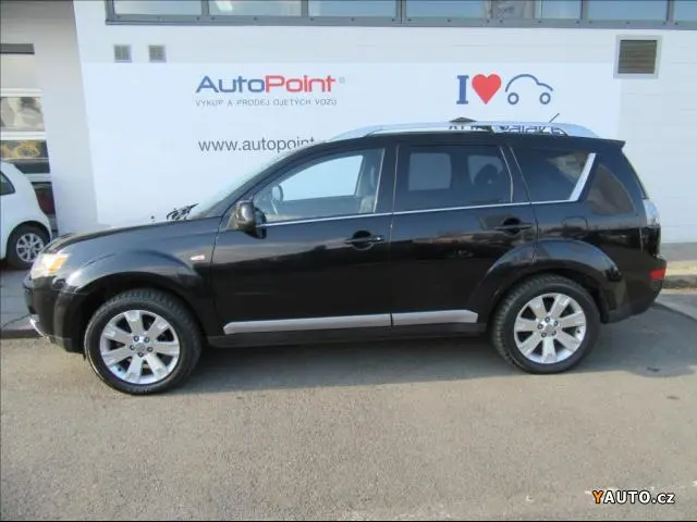 Mitsubishi Outlander Outlander 2.0 DI-D Instyle 6
