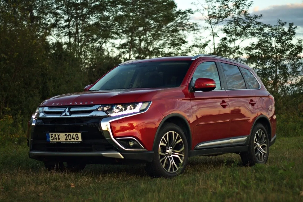 Mitsubishi Outlander Outlander 2.0 MIVEC 4x4 Instyle CVT 3