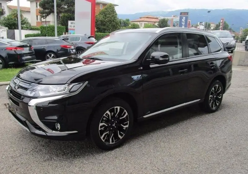 Mitsubishi Outlander Outlander 2.0 MIVEC 4x4 Instyle CVT 6