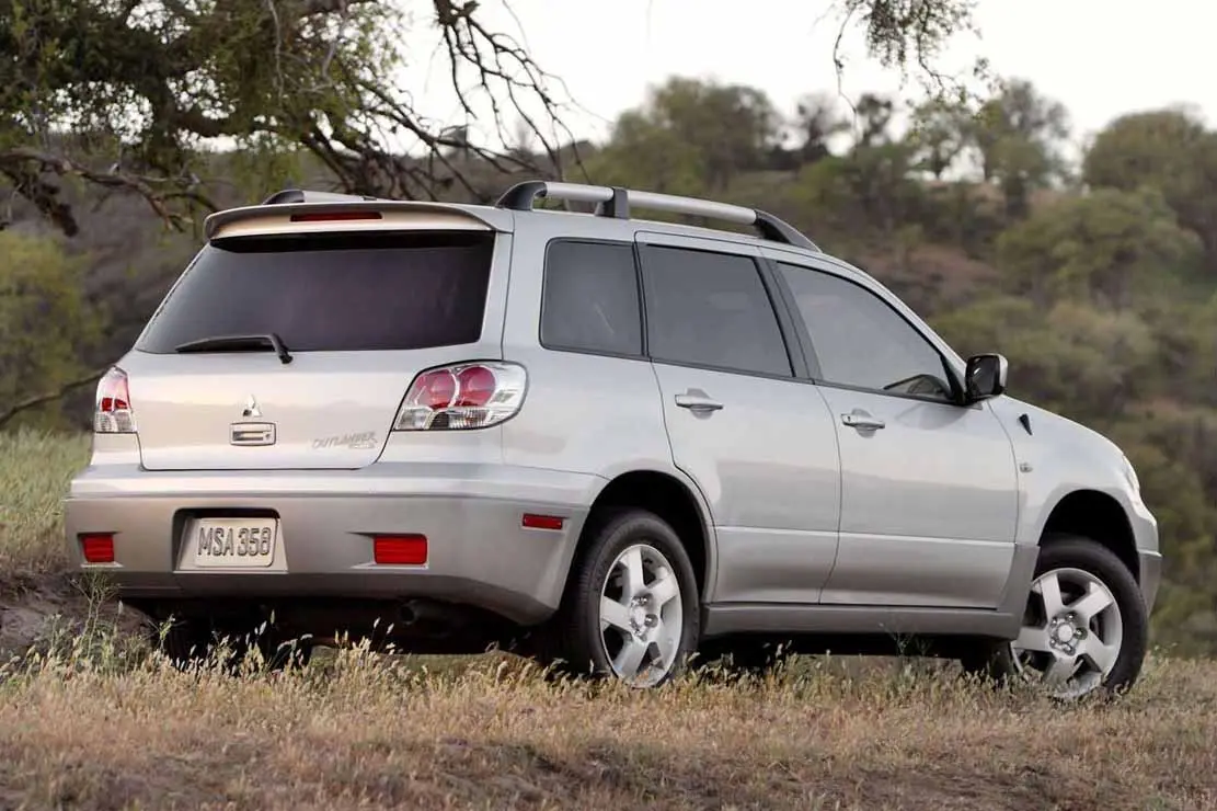 Mitsubishi Outlander Outlander 2.0 Turbo 2