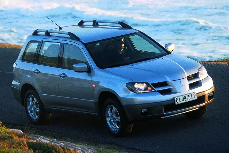 Mitsubishi Outlander Outlander 2.4 Intense Lux 0