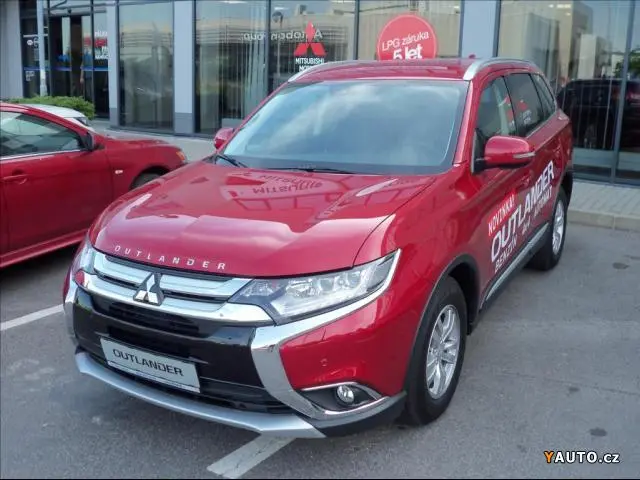 Mitsubishi Outlander Outlander 2.4 Intense Lux 3